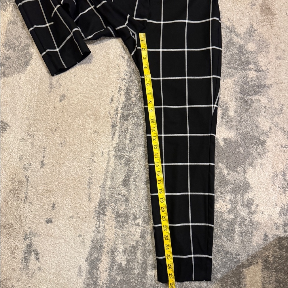 Express Black and White Grid Pattern Pants - Picture 6 of 7